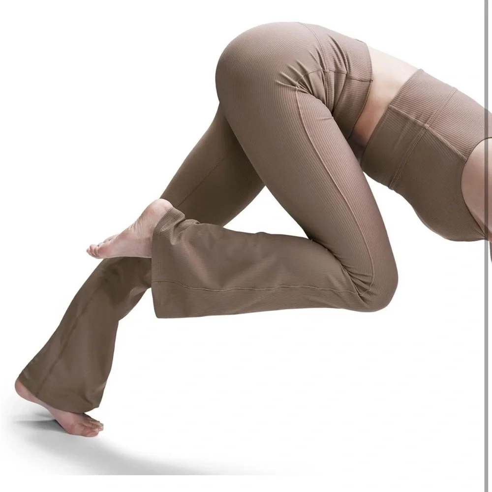 NWT Nike Zenvy Rib Women's Gentle-Support High-Waisted Flared Leggings XS